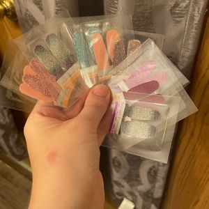 Color street toosies